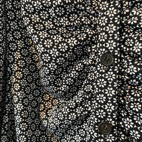 NWT “AND NOW THIS” Small, Black w/ White Long Sleeve Geo Print Polo Shirt - Picture 11 of 16